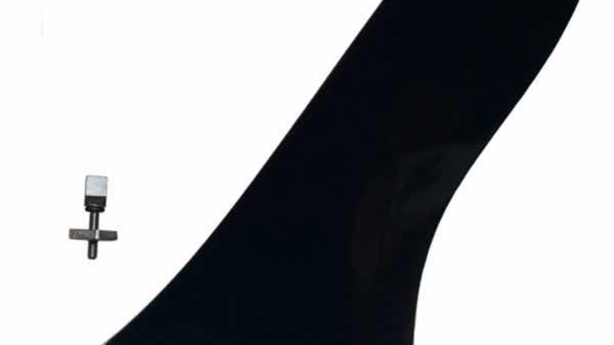 9″ Touring Style Fin and Tool-Free Fin Screw | Riverbound Sports