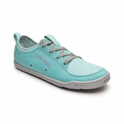 Astral Loyak Women's shoe angle view in turquoise.
