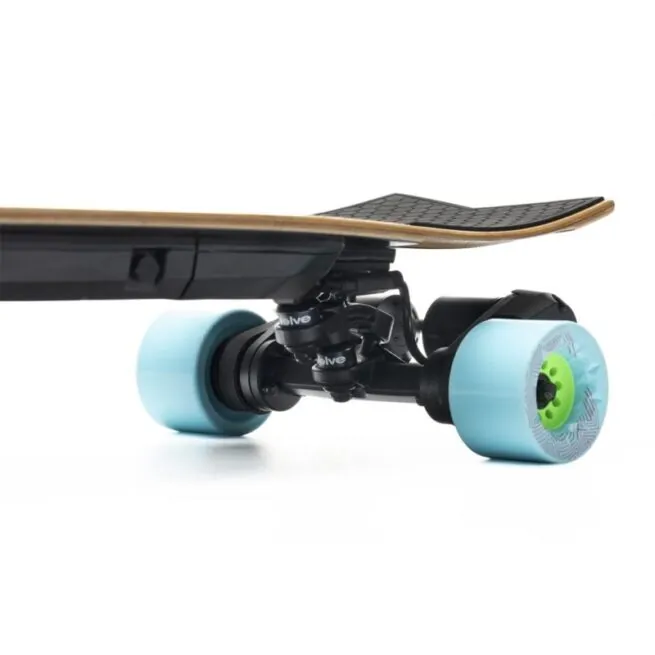 電動スケートボード Evolve Stoke 2 Evolve Stoke Electric Skateboard Turquoise Wheels | Buy Now