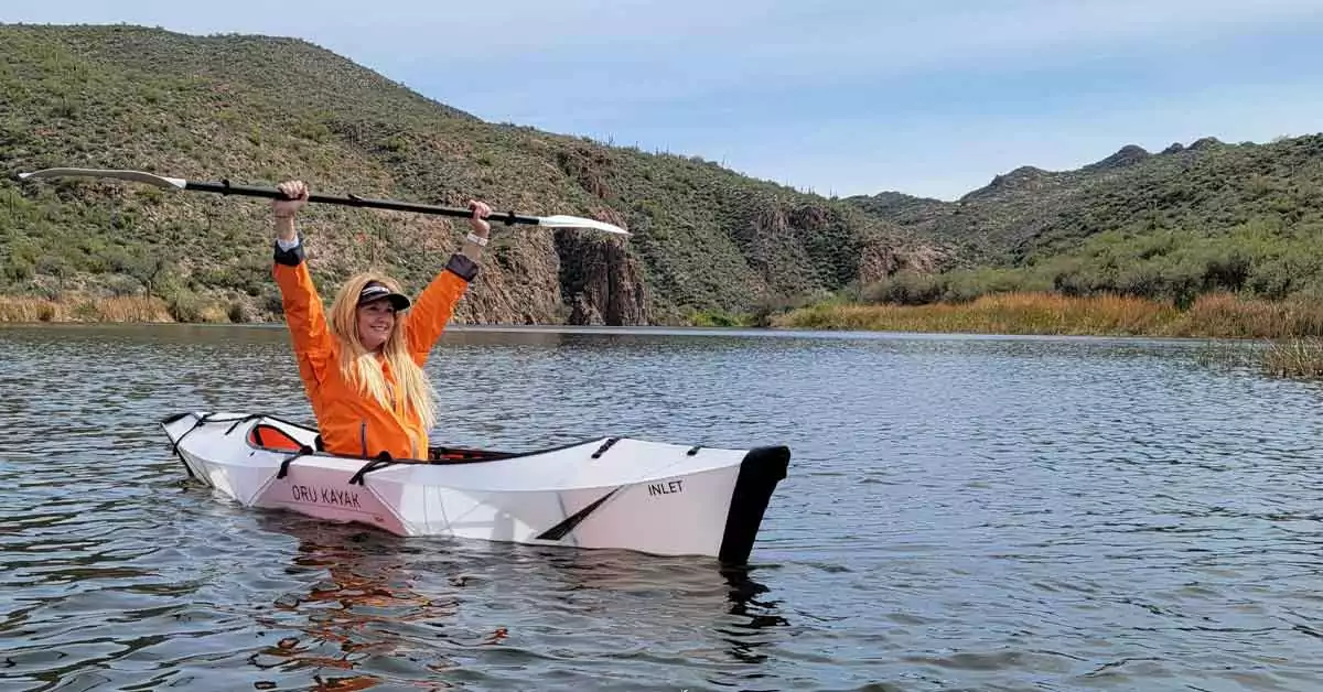 Paddling the Oru Folding kaya on Canyon lake in the Winter. Riverbound Sports is an Oru kayak Authorized dealer in Arizona
