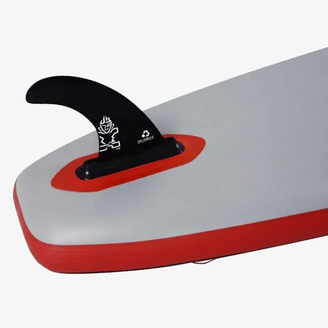 Starboard SUP fin on the Single Chamber Deluxe inflatable paddleboard package. Available at Riverbound Sports in Tempe, Arizona.